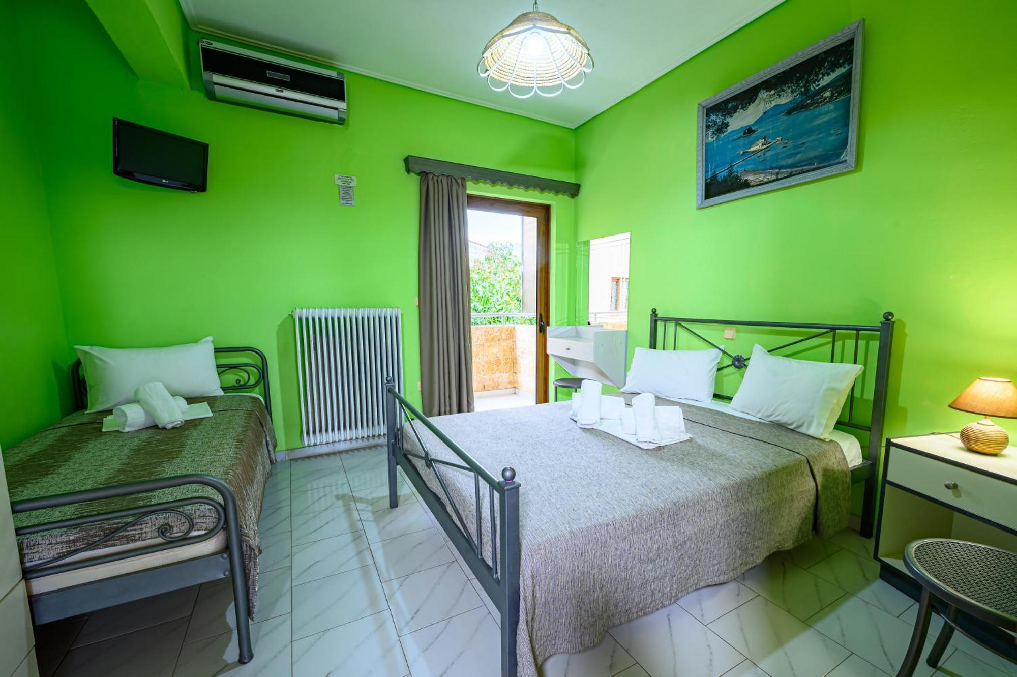 Iliahtida Apartments Rovies Ngoại thất bức ảnh