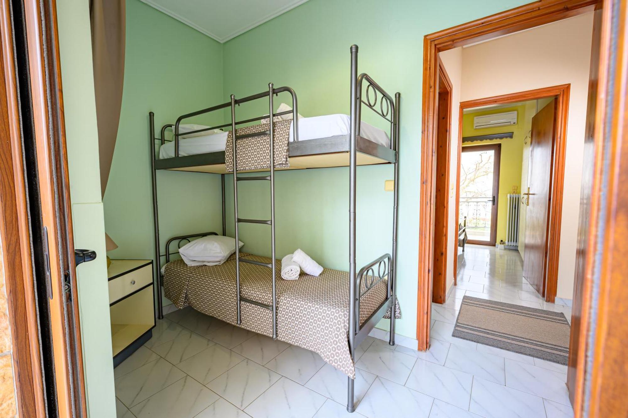 Iliahtida Apartments Rovies Ngoại thất bức ảnh